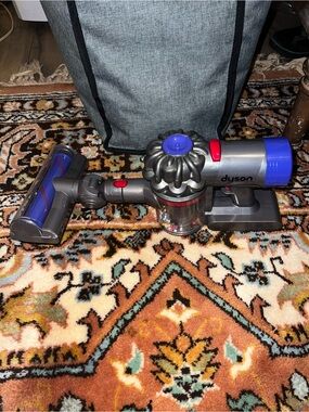 *** KIDS TOY *** Dyson Cordless Handheld Vacuum in Gray, Blue and Red Accents